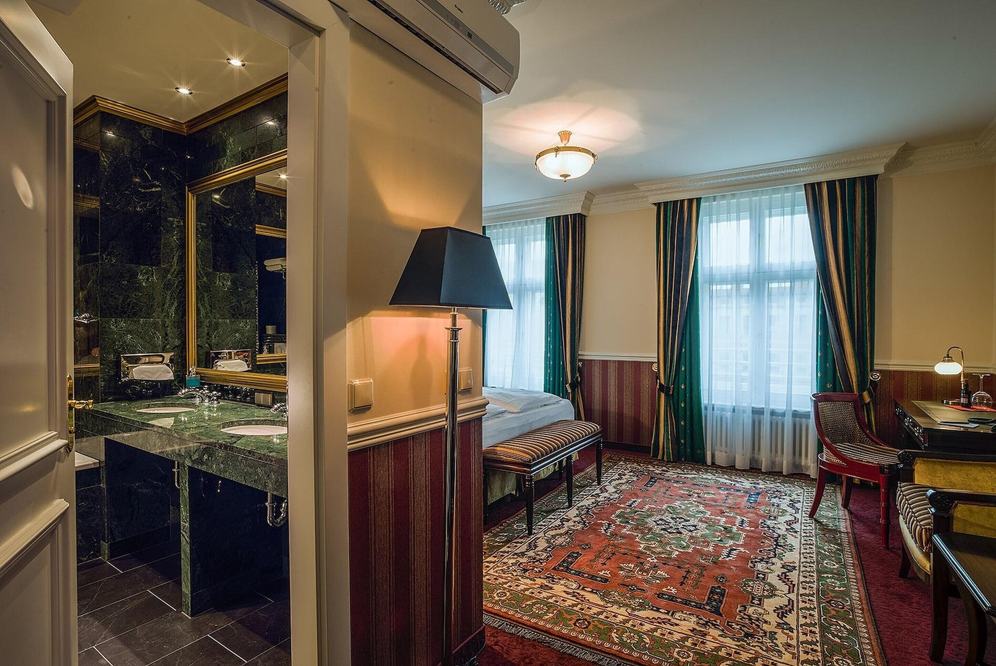 Myer'S Hotel Berlin Ngoại thất bức ảnh